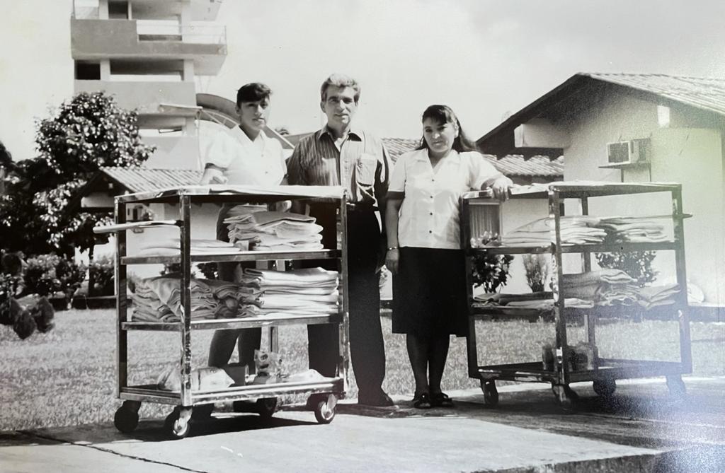 Camareras y Fundador GHL